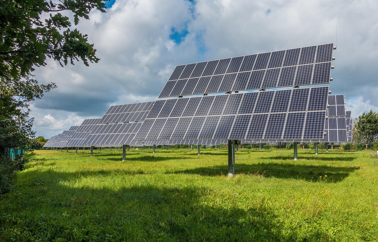 Innovatieve thuisbatterij slaat zonne-energie op.