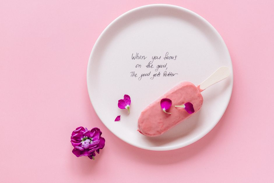 Pastelkleurige meubels met zomerse popsicle-inspiratie. Pastelkleurige meubels met zomerse popsicle-inspiratie.