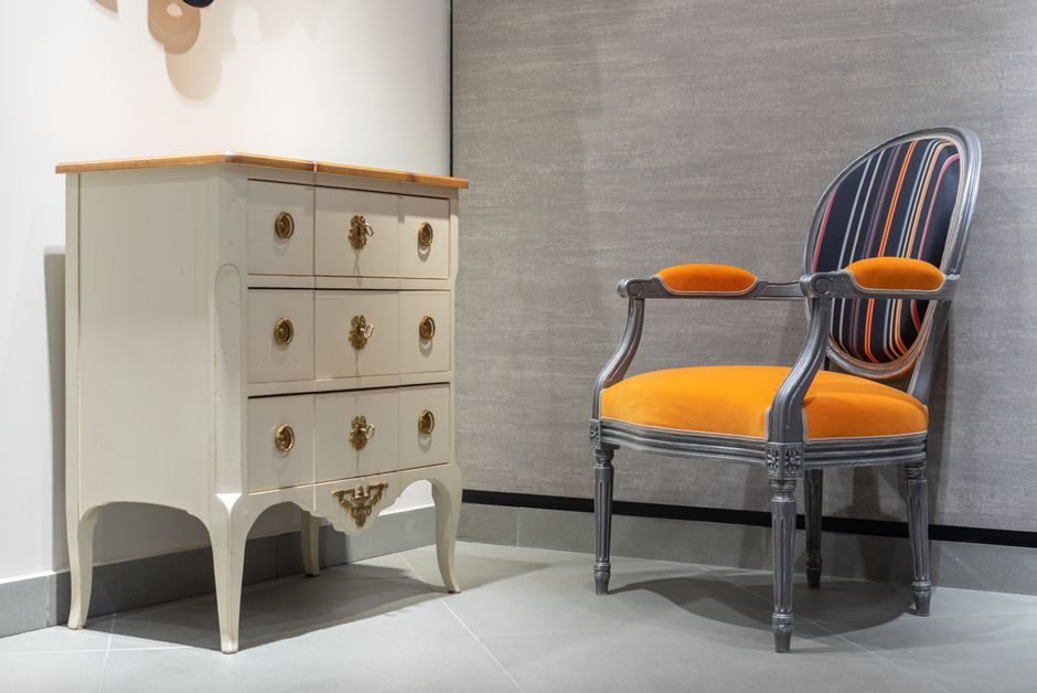 Vintage stoel opnieuw gestoffeerd voor luxe look. Vintage stoel opnieuw gestoffeerd voor luxe look.